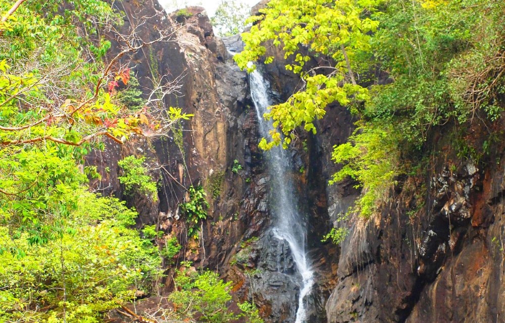 Khlong Phlu Waterfall